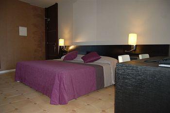 - Country Boutique Hotel 4*